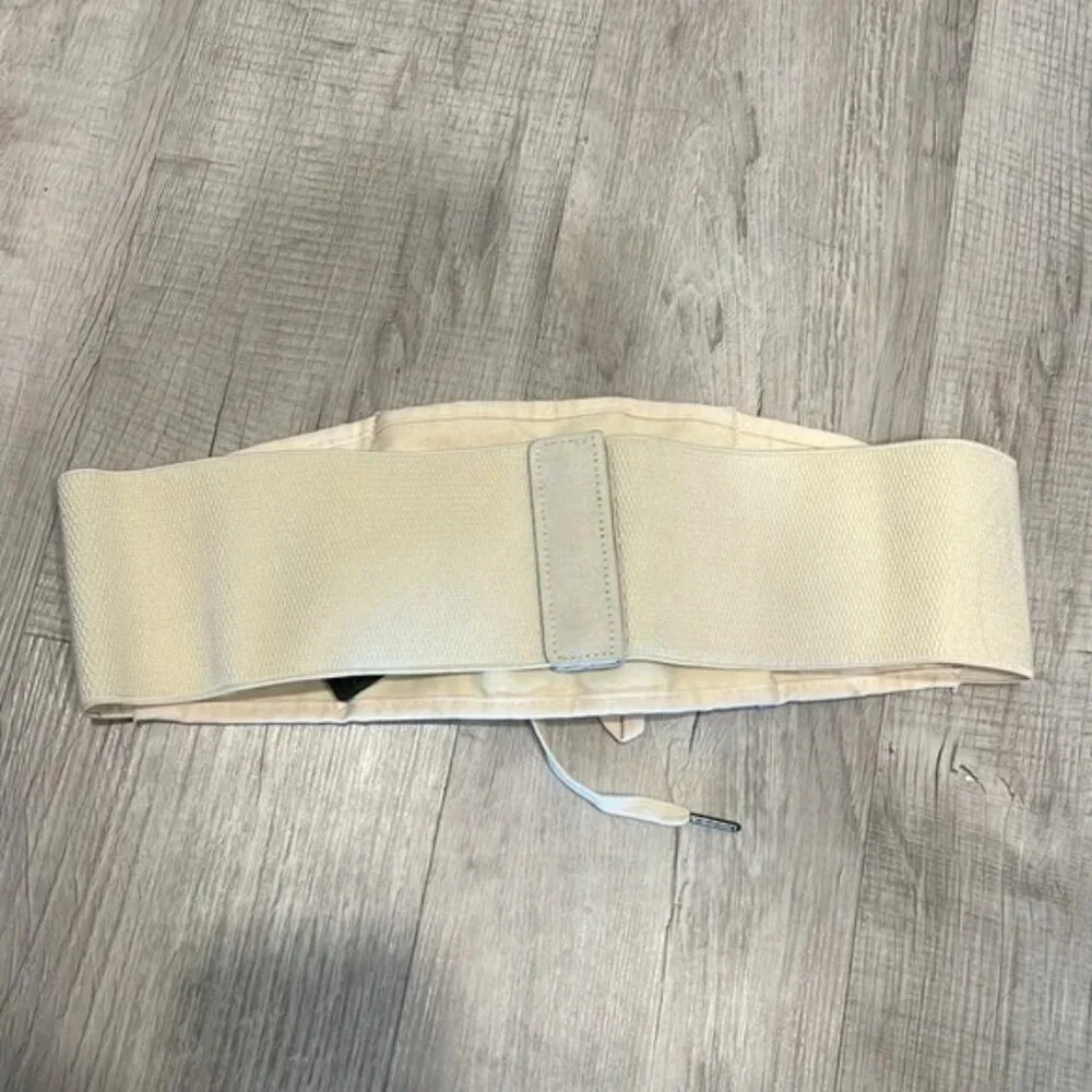 NWT Torrid Off White Stretchy Lace Up Waist Belt Size 1